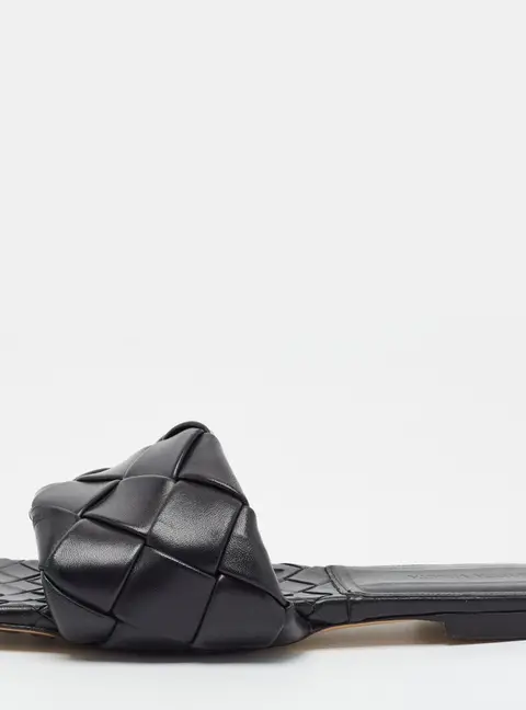 Bottega Veneta Lido Size 41 Black Intrecciato Leather Flat Slide