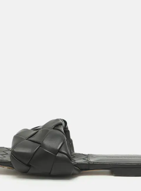 Bottega Veneta Lido Size 40 Black Leather Flat Sandals