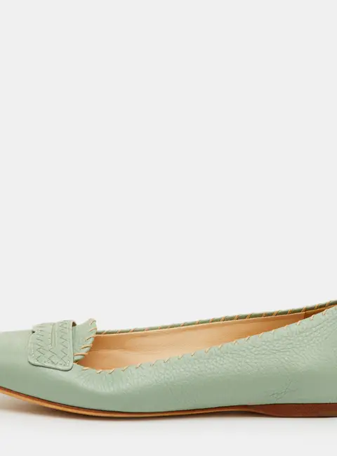 Bottega Veneta Size 38 Green Leather Ballet Flats
