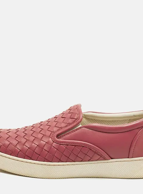 Bottega Veneta Size 37.5 Pink Intrecciato Leather Slip On Sneakers