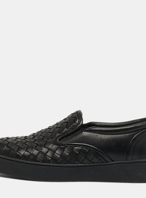 Bottega Veneta Size 35 Black Intrecciato Leather Slip On Sneakers