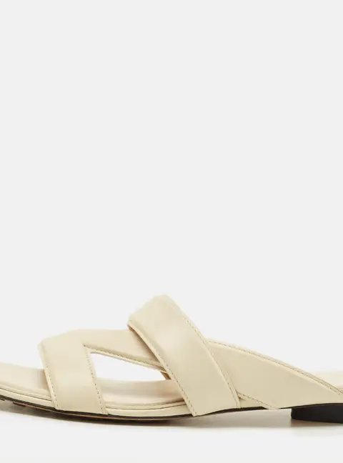 Bottega Veneta The band Size 39 Cream Leather Flat Slides