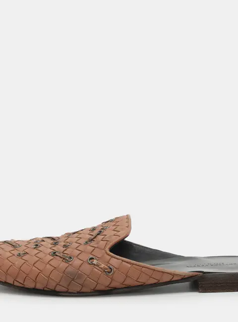 Bottega Veneta Fiandra Size 38.5 Peach Intrecciato Leather and Python Flat Mules