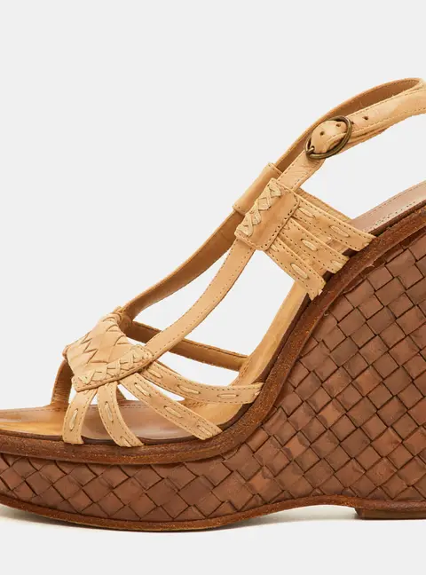 Bottega Veneta Size 37 Beige Leather Slingback Platform Wedge Sandals