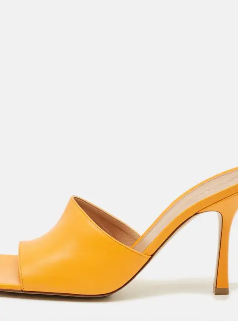 Bottega Veneta Stretch Size 41 Orange Leather Slide Sandals