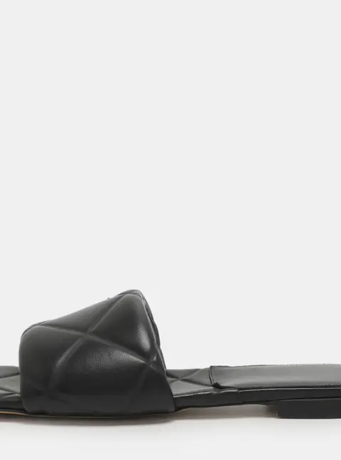 Bottega Veneta Lido Size 38 Black Leather Flat Slides