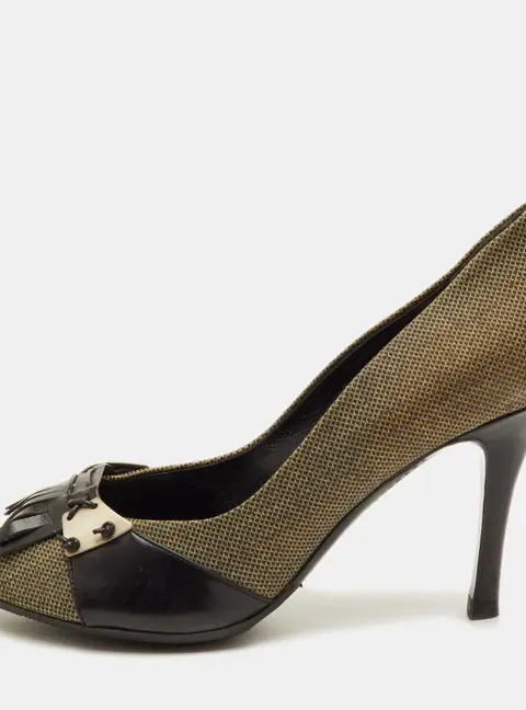 Bottega Veneta Fringe Detailed Size 39.5 Black/Green Canvas and Leather Peep Toe Pumps