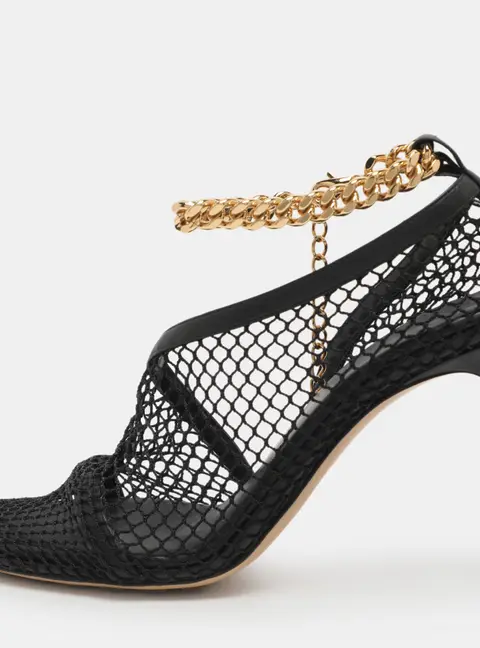 Bottega Veneta Chunky Chain Size 39.5 Black Leather and Mesh Ankle Strap Sandals