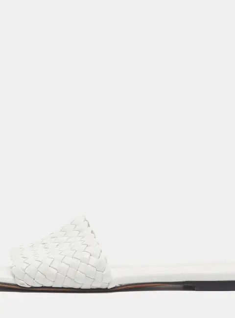 Bottega Veneta Size 38.5 White Woven Leather Flat Slide