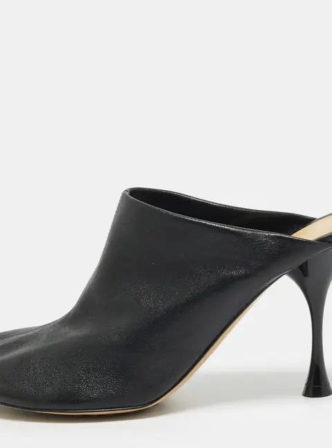 Bottega Veneta Dot Sock Size 40.5 Black Leather Mules