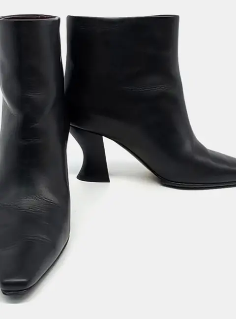 Bottega Veneta Black Leather Ankle Boots EU 36.5