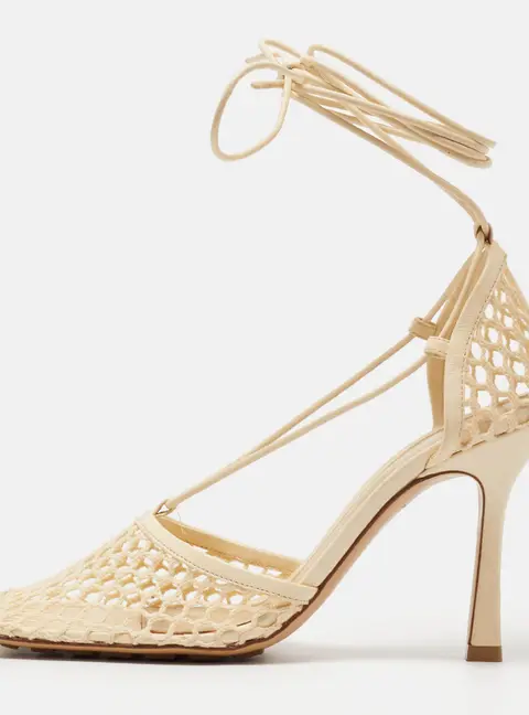 Bottega Veneta Stretch Size 37.5 Cream Leather and Mesh Ankle Strap Sandals