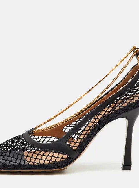 Bottega Veneta Stretch Size 39 Black Mesh and Leather Chain Pumps