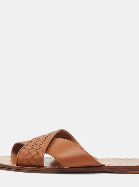 Bottega Veneta Size 39 Brown Intrecciato Leather Crisscross Flat Slide