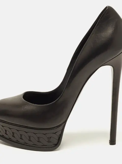 Casadei Daisy Size 38.5 Black Leather Platform Pumps