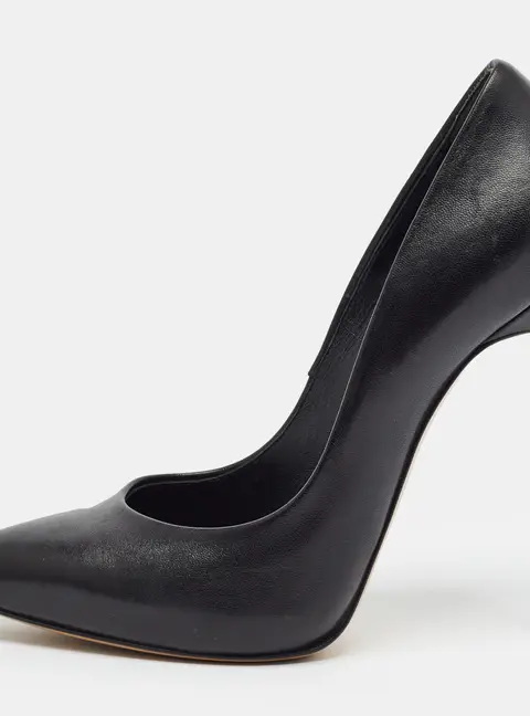 Casadei Blade Size 36.5 Black Leather Pumps