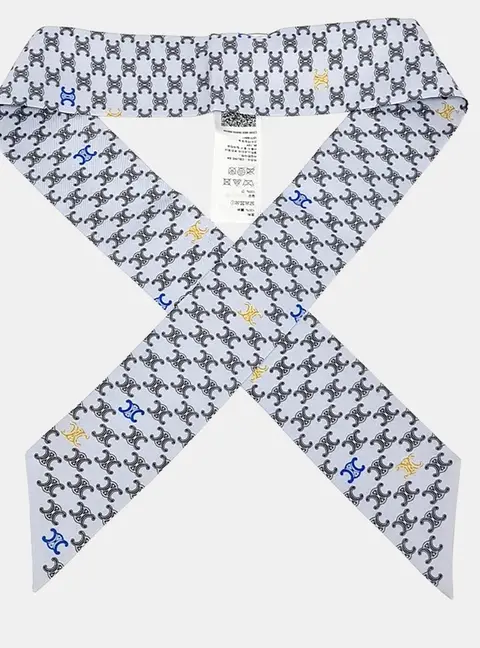 Celine Lavalli&egrave;re silk Sky blue twill