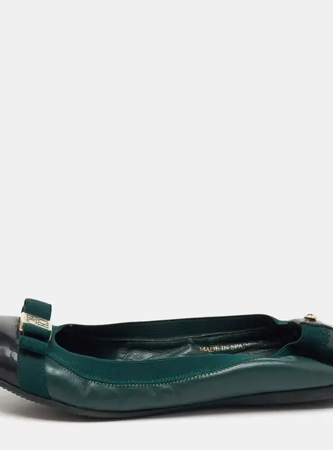 CH Carolina Herrera Green/Black Patent and Leather Bow Ballet Flats Size 37