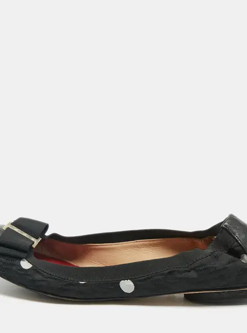 CH Carolina Herrera Black Leather And Patent Leather Bow Scrunch Ballet Flats Size 39