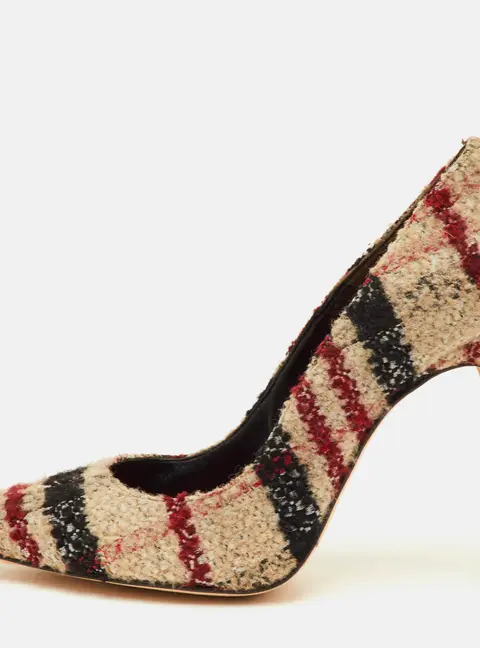 CH Carolina Herrera Size 40 Multicolor Check Tweed Pointed Toe Pumps