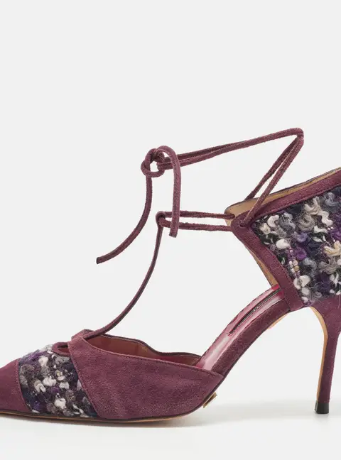 CH Carolina Herrera Size 40 Purple Suede and Tweed T-strap Ankle Tie Sandals