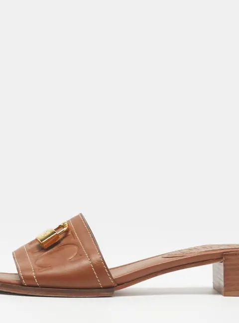 CH Carolina Herrera Magnolia Size 37 Brown Leather Slide Sandals