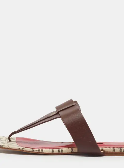 CH Carolina Herrera Size 40 Brown Canvas and Leather Thong Sandals