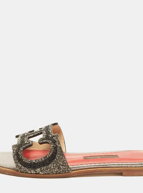 CH Carolina Herrera Initials Insignia Size 37 Silver/Black Leather Crystals Embellished Flat Slide