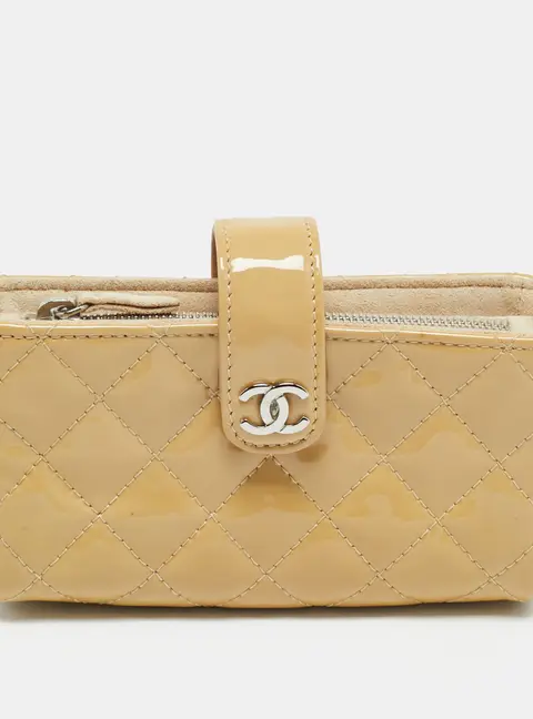 Chanel O-Phone Holder Beige Quilted Patent Leather