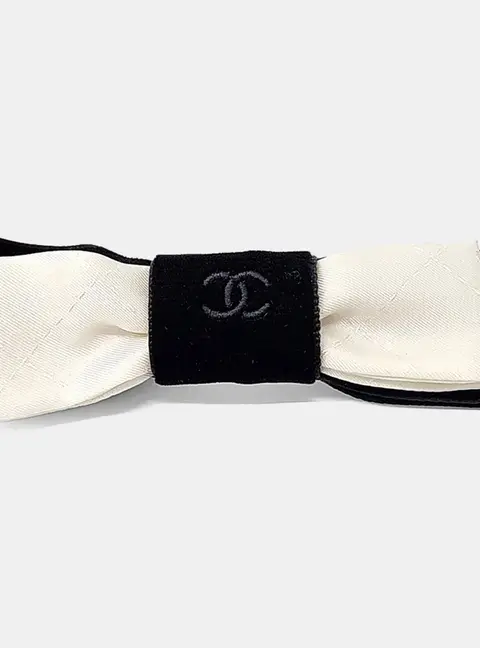 Chanel ribbon hairpin