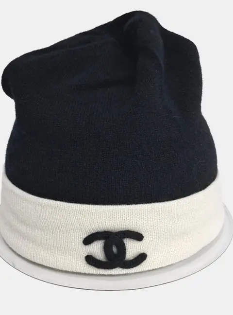 Chanel Black/White Cashmere Beanie