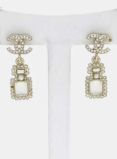 Chanel Metal earrings
