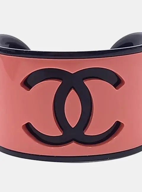 Chanel Plastic bangle