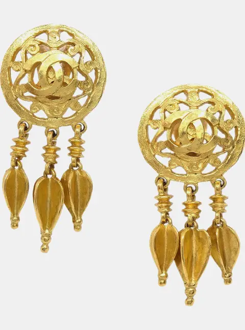 Chanel Vintage 95A Gold Plated Metal Clip-On Earrings