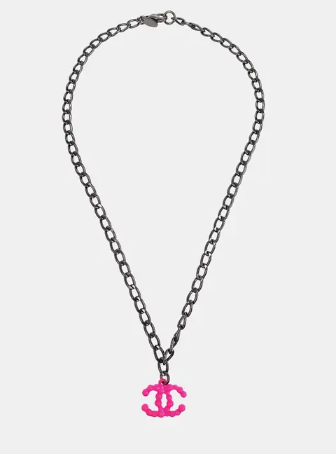 Chanel CC Logo 04A Silver Plated Acrylic Pink Fashion Pendant Necklace