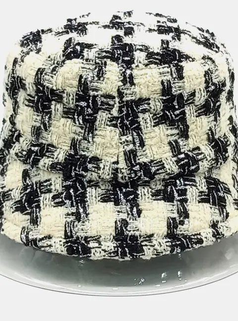 Chanel Houndstooth Black/White Tweed Bucket Hat Size S