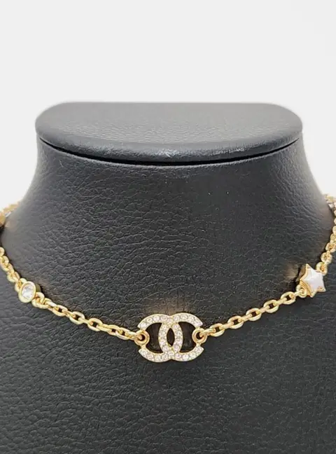 Chanel Metal necklace