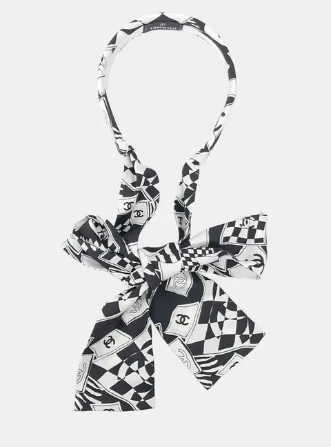 Chanel Black, White Hairband AA8847