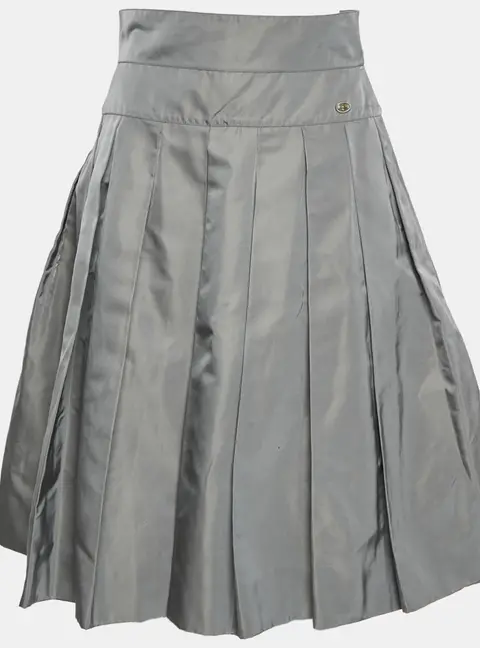 Chanel Grey Silk Pleated Knee Length Skirt M