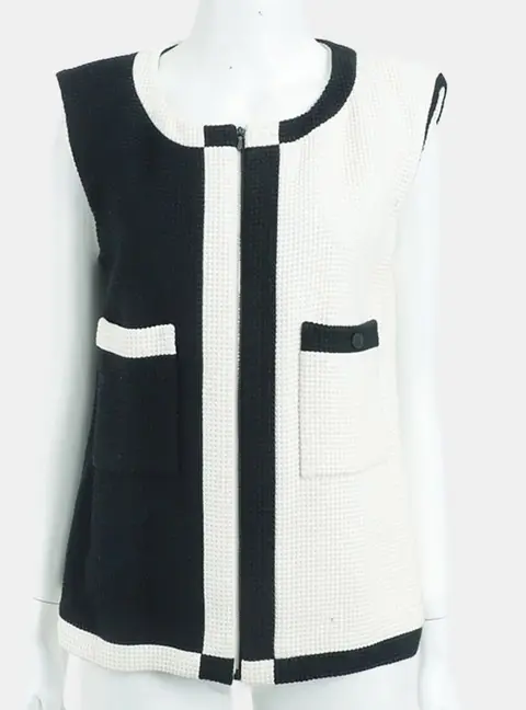 Chanel Black/White Zip-up Vest FR 40