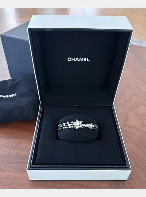 B3Chanel Comete White Gold Diamond Set Spinel Bracelet