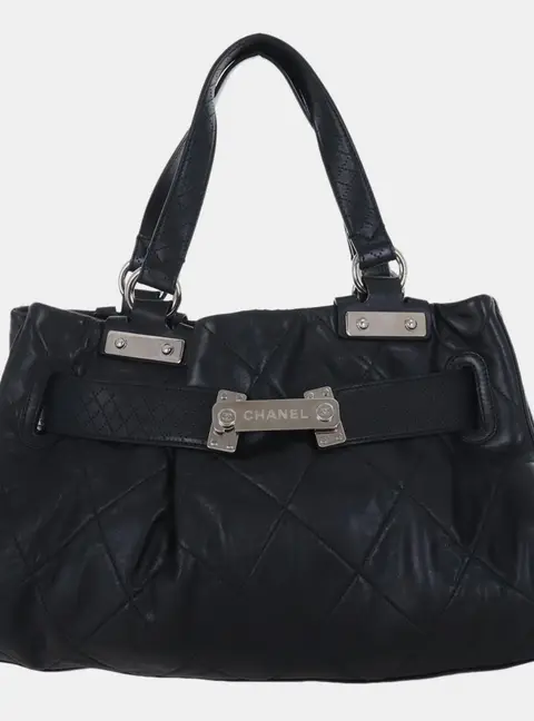 Chanel Paris-Londres Medium Black Lambskin Leather Top Handle Bag