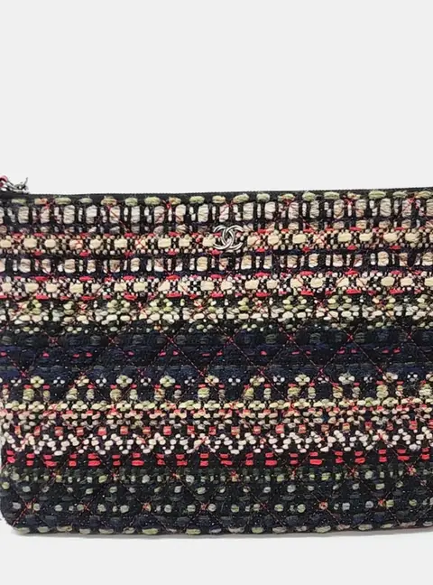 Chanel Paris -Salzburg Medium Multicolor Tweed Fabric Cosmetic O -Case Clutch Bag