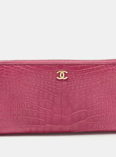 Chanel Pink Crocodile CC CC Zip Around Wallet