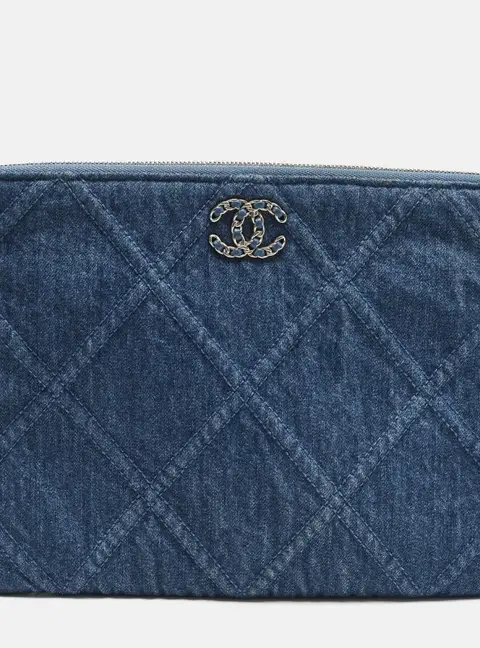 Chanel Blue Quilted Denim 19 O Case