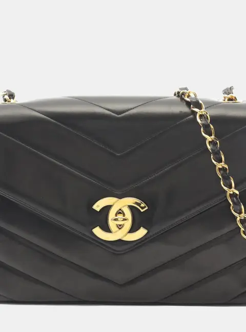 Chanel V-Stitch Shoulder Bag In Lambskin Leather Black