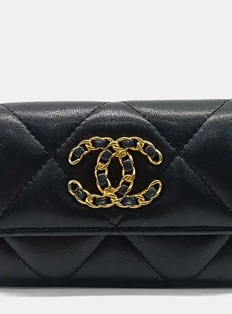 Chanel 19 Black Lambskin Leather Card Holder Bag