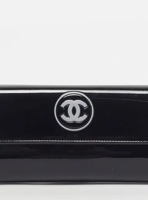 Chanel CC Flap Black Patent Leather Continental Wallet