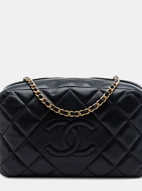 Chanel Black CC Quilted Lambskin Diamond Camera Bag