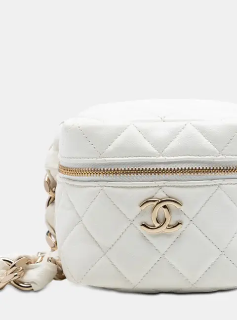Chanel CC Quilted Lambskin Cube Zip Clutch with Chain White Lambskin Clutch Bag